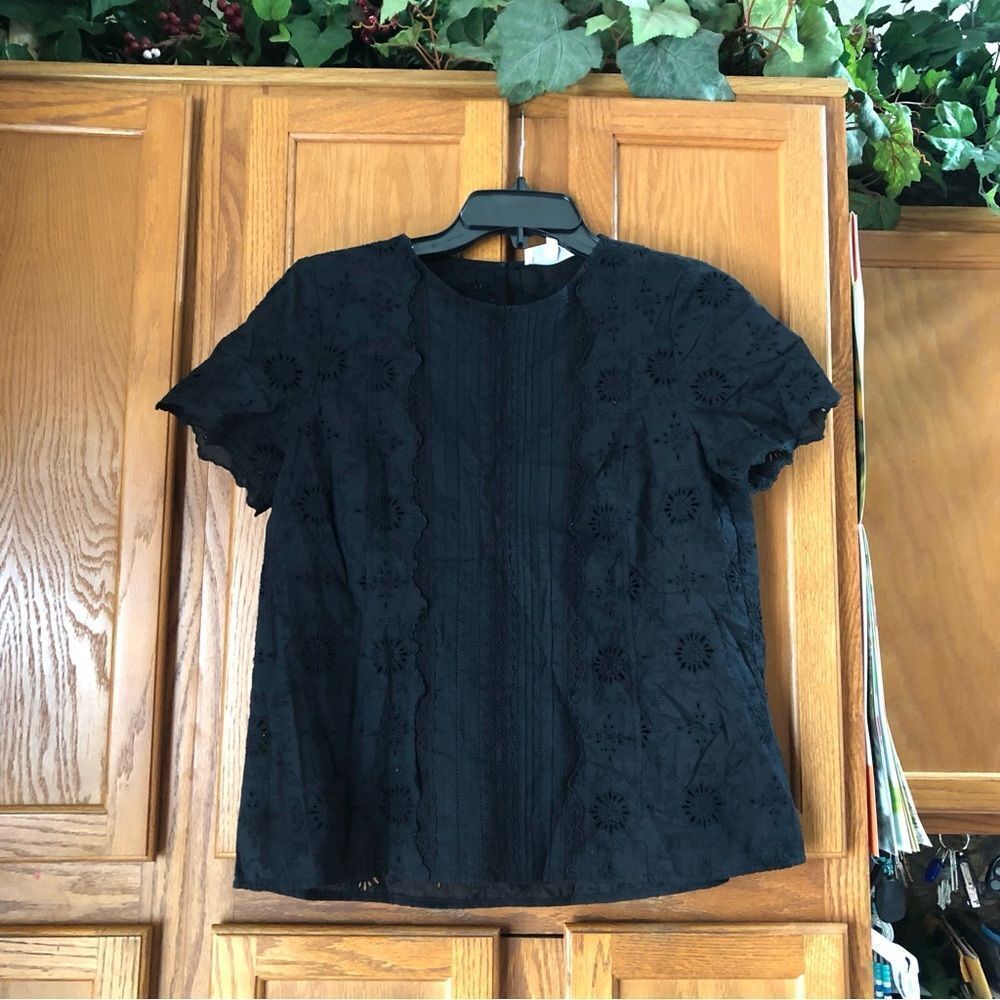 Anthropologie Vanessa Bruno ATHE Eyelet Lace Top Size 36 Romantic Elegant Chic